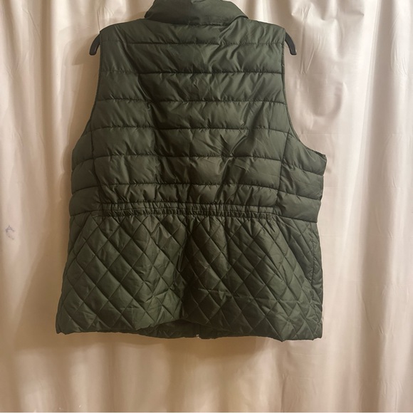 Laura Scott Olive Quilted Vest - Picture 4 of 4
